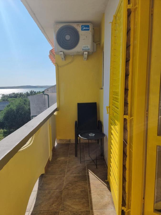 Apartmani Alen Dinjiska ภายนอก รูปภาพ